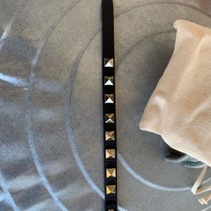 VALENTINO  ROCKSTUD BRACELET 😍😍